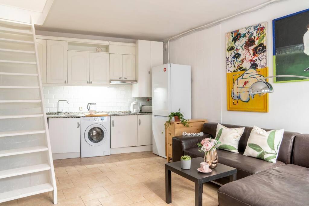 Flat For Groups 8 People In Gran Via-Cgrac4 Apartment Madrid Exterior photo